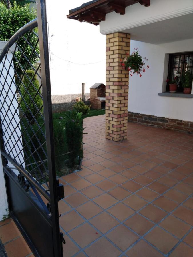 Ferienwohnung Apartamento Rural Casa Paco Con Jacuzzi Exterior Y Barbacoa Aínsa Exterior foto