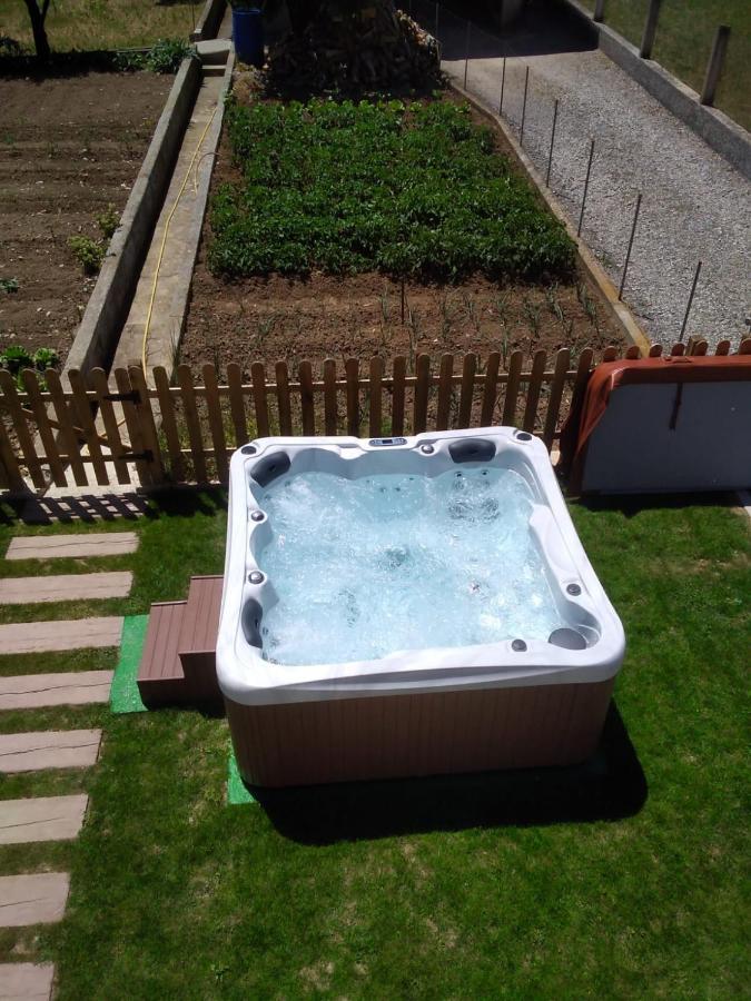 Ferienwohnung Apartamento Rural Casa Paco Con Jacuzzi Exterior Y Barbacoa Aínsa Exterior foto